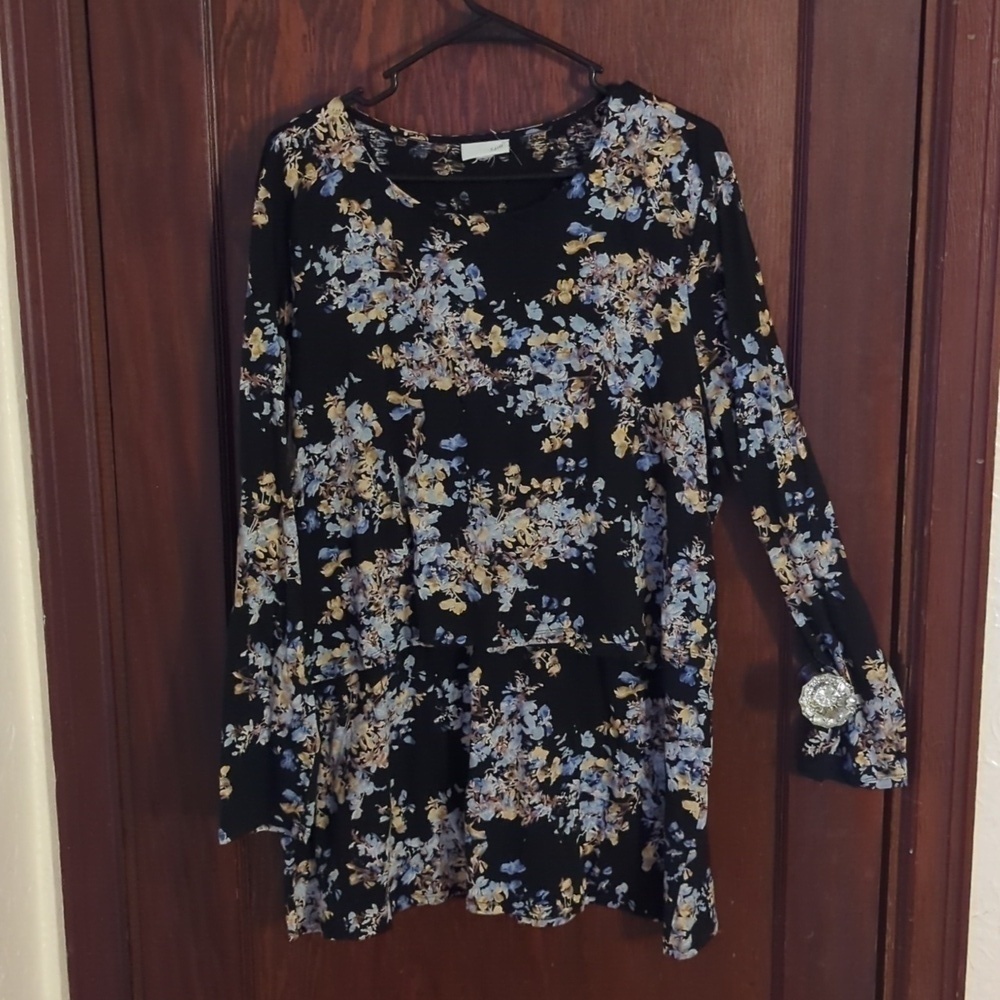 J Jill Stretchy Black with Colorful Floral Cotton/ Modal Spandex Blouse